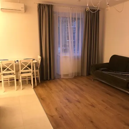 Apartmán On Dovzhenko Street 10